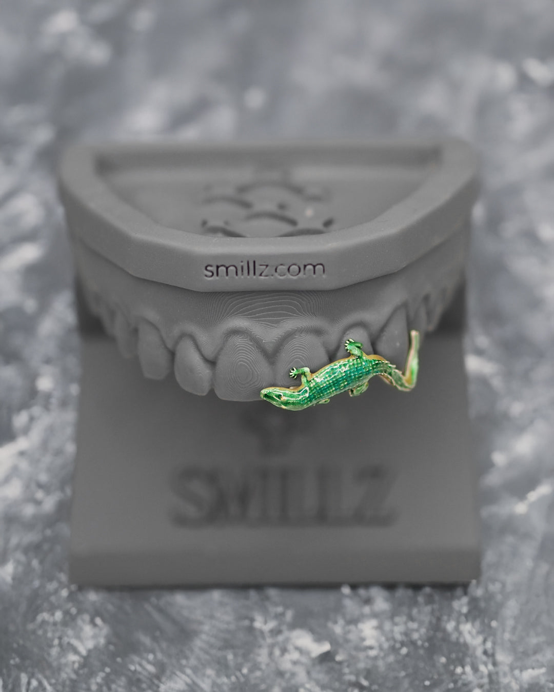 Smillz Signature Series - "Crocodile,,